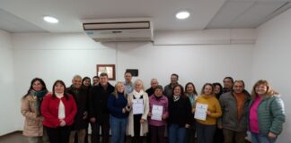 Se firmaron escrituras de viviendas para Diamante y Ramírez