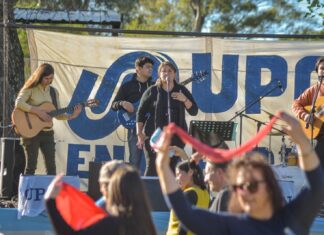 Exitosa Peña Patria de UPCN: cientos de personas participaron de una jornada solidaria a beneficio de Suma de Voluntades Exitosa Peña Patria de UPCN.