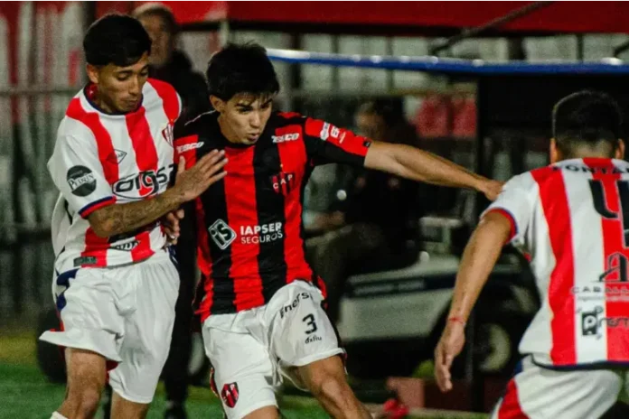 Atlético Paraná golpeó primero y venció a Patronato. Foto: Prensa Patronato.
