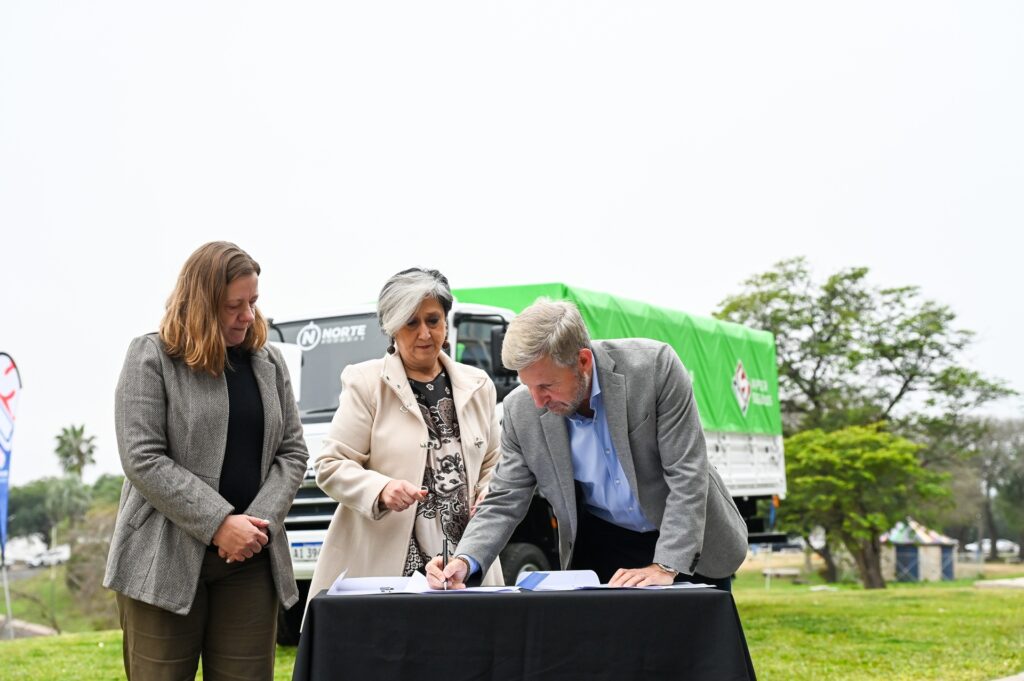 Camión 4x4 para fortalecer la asistencia ante emergencias y fenómenos climáticos.