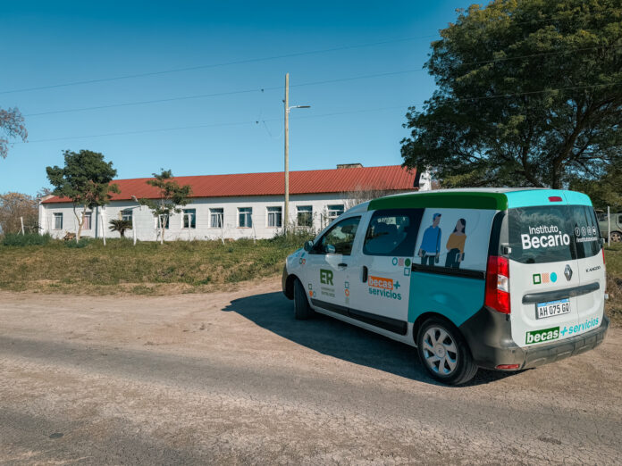 El Becario acompañó recorridos del Transporte Escolar Rural El Becario acompañó recorridos del Transporte Escolar Rural