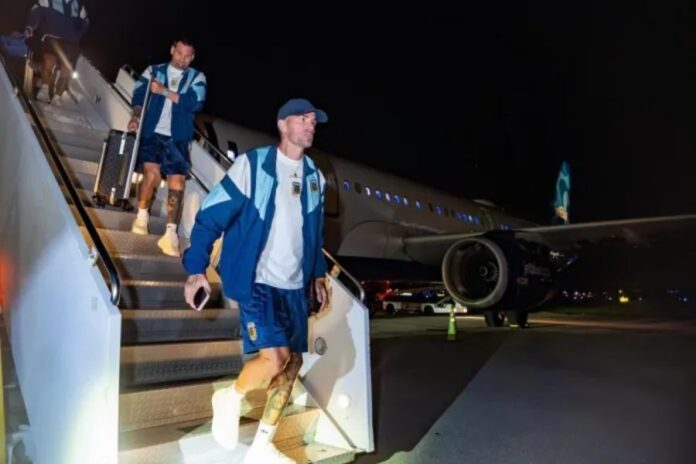 La Selección Argentina llego a Miami. La Selección Argentina llego a Miami.