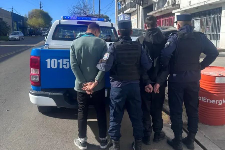 Detuvieron en Paraná a dos rosarinos acusados de protagonizar un raid delictivo en Hasenkamp
