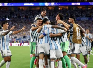 Argentina sufrió ante Cabo Verde, pero avanzó a octavos del Mundial 2026. Foto: Infobae.