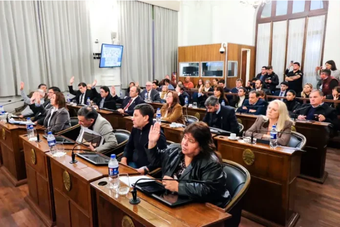 El senado aprobó la Reforma Previsional. Foto: (SER).