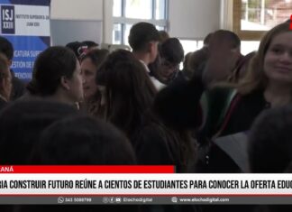 La feria Construir Futuro reúne a cientos de estudiantes para conocer la oferta educativa