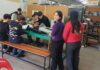 Estudiantes de la EET N° 1 Etchebarne de Villaguay reparan estufas.