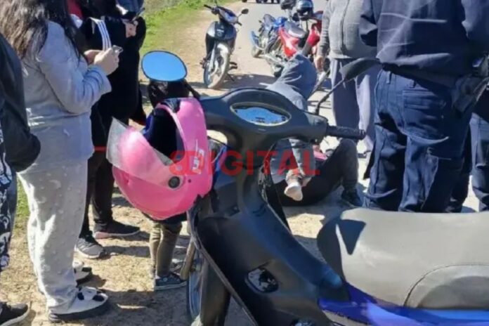 Motociclista atropelló a un niño de 8 años en Concepción del Uruguay. Foto: Fabio Moscatelli. Motociclista atropelló a un niño de 8 años en Concepción del Uruguay. Foto: Fabio Moscatelli.