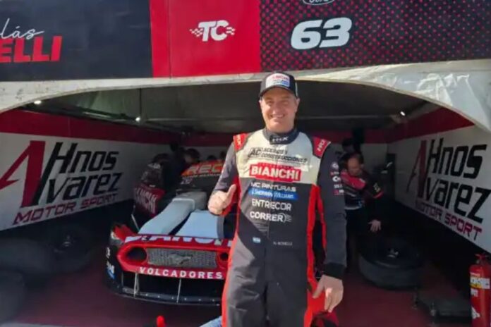 Nicolás Bonelli ganó la serie en el TC Paraná. Nicolás Bonelli ganó la serie en el TC Paraná.