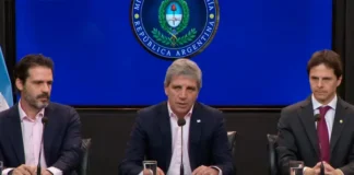 Luis Caputo en conferencia de prensa