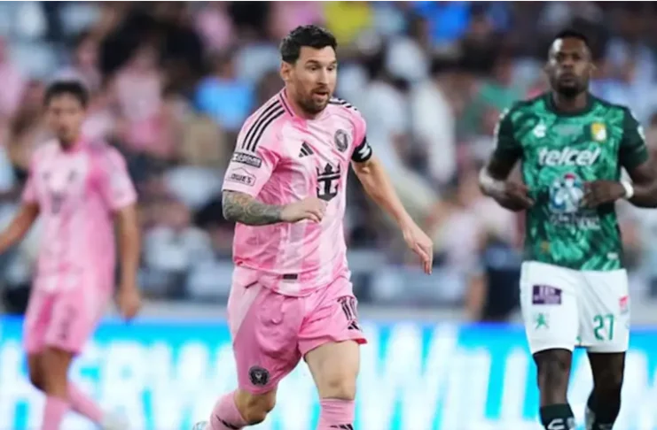 Messi volvió al fútbol tras la muerte de su padre