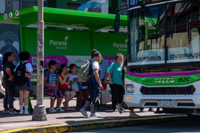 Colectivos Paraná.