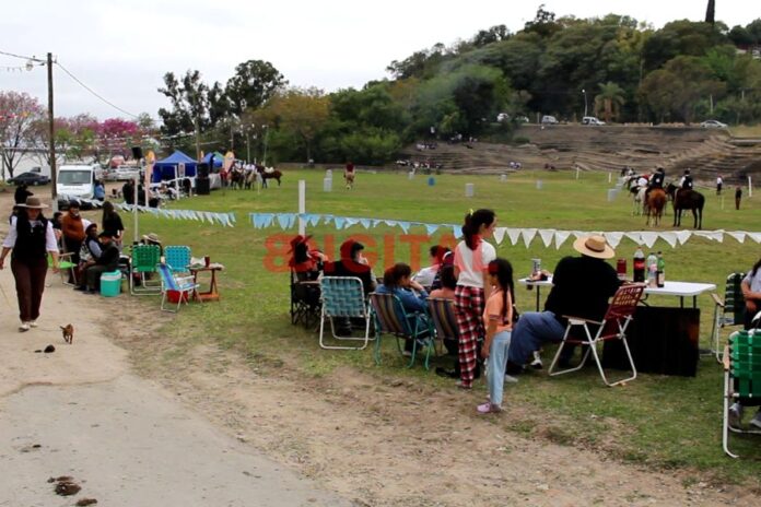 Villa Urquiza festejó sus 173° aniversario. Foto: Elochodigital. Villa Urquiza festejó sus 173° aniversario. Foto: Elochodigital.