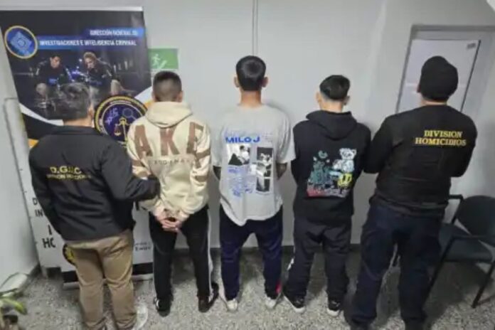 Un detenido y cuatro menores derivados al Copnaf tras un operativo policial. Foto: PER.