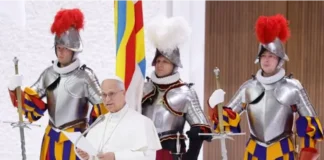 Guardia Suiza custodiará al papa León XIV en Argentina