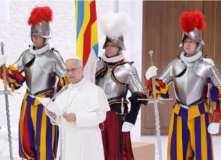 Guardia Suiza custodiará al papa León XIV en Argentina