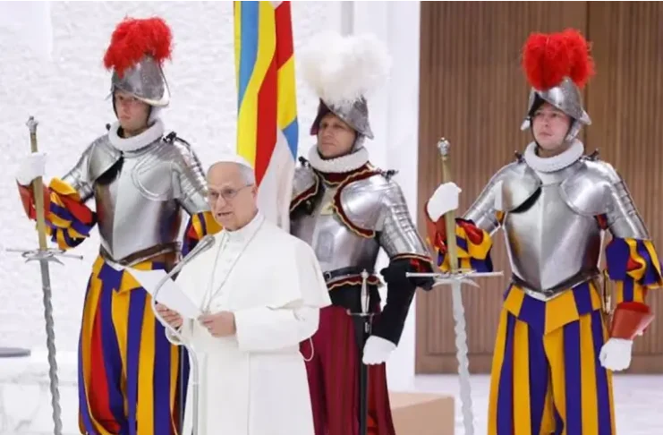 Guardia Suiza custodiará al papa León XIV en Argentina