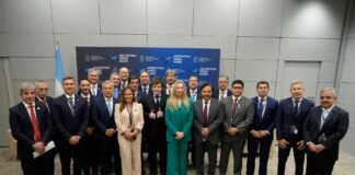 Frigerio busca en París inversiones.