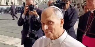 El papa León XIV: “Argentina, allá vamos”.