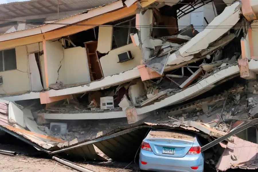 Un terremoto de magnitud 7,6 sacudió Panamá.