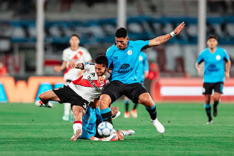 River goleó 3-0 a Belgrano en Córdoba. Foto: La Nación.