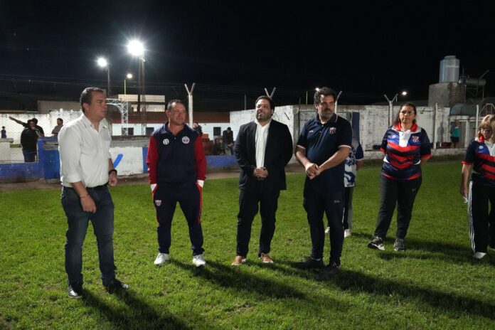 Enersa renovó la iluminación de San Benito. Foto: (GdER).